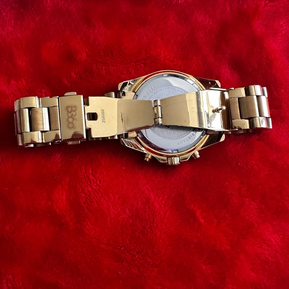 B360 Watch - Full Gold Chronograph with Roman Numerals (Complete Set) - Picture 5 of 5